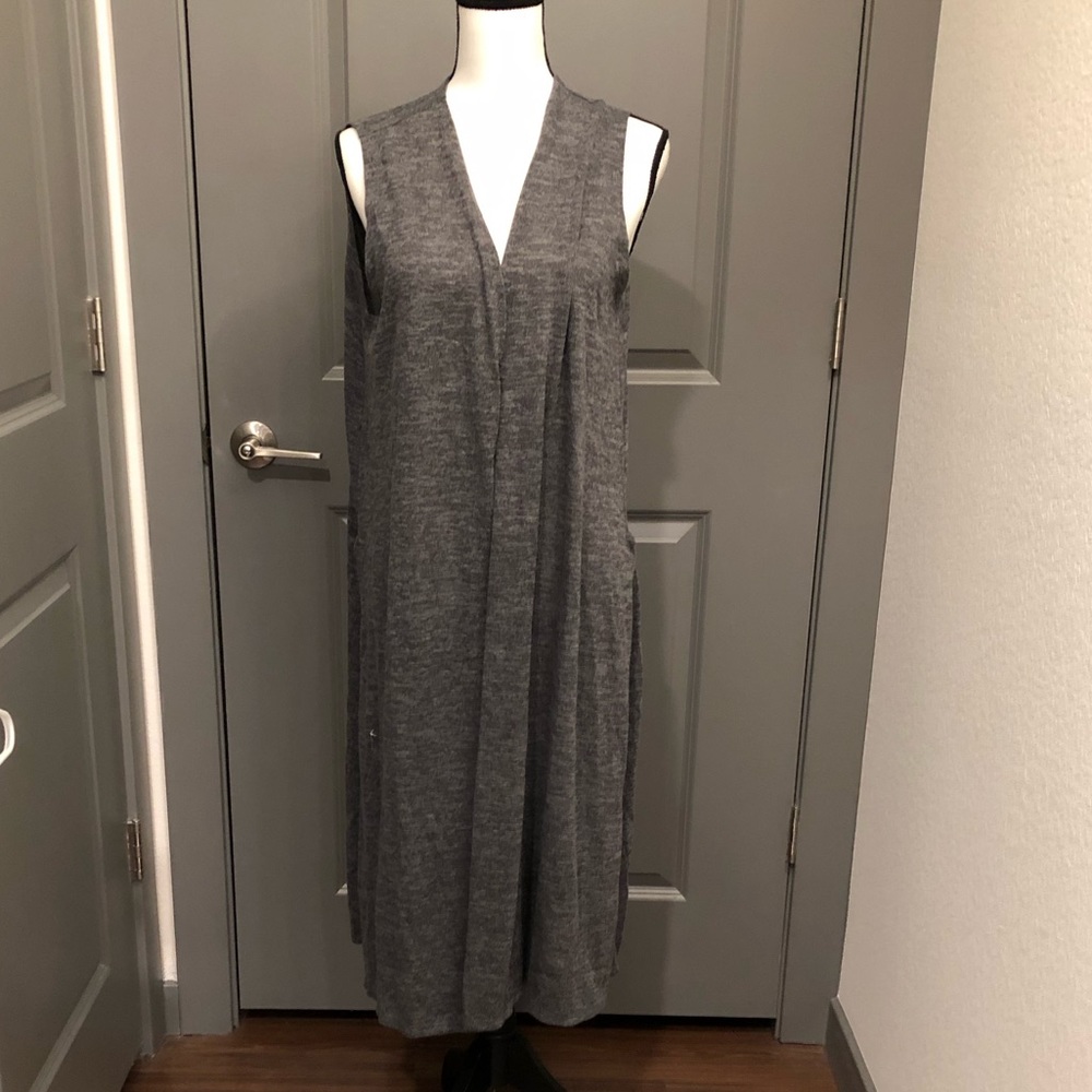 LuLaRoe Grey MIDI Sleeveless Cardigan - Picture 2 of 4